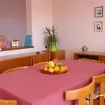 Liana Bed and breakfast