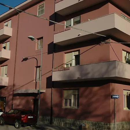 Couette-café Liana 2*