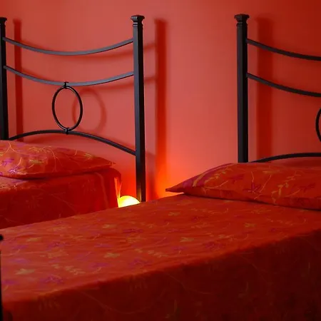 Liana Couette-café Alghero